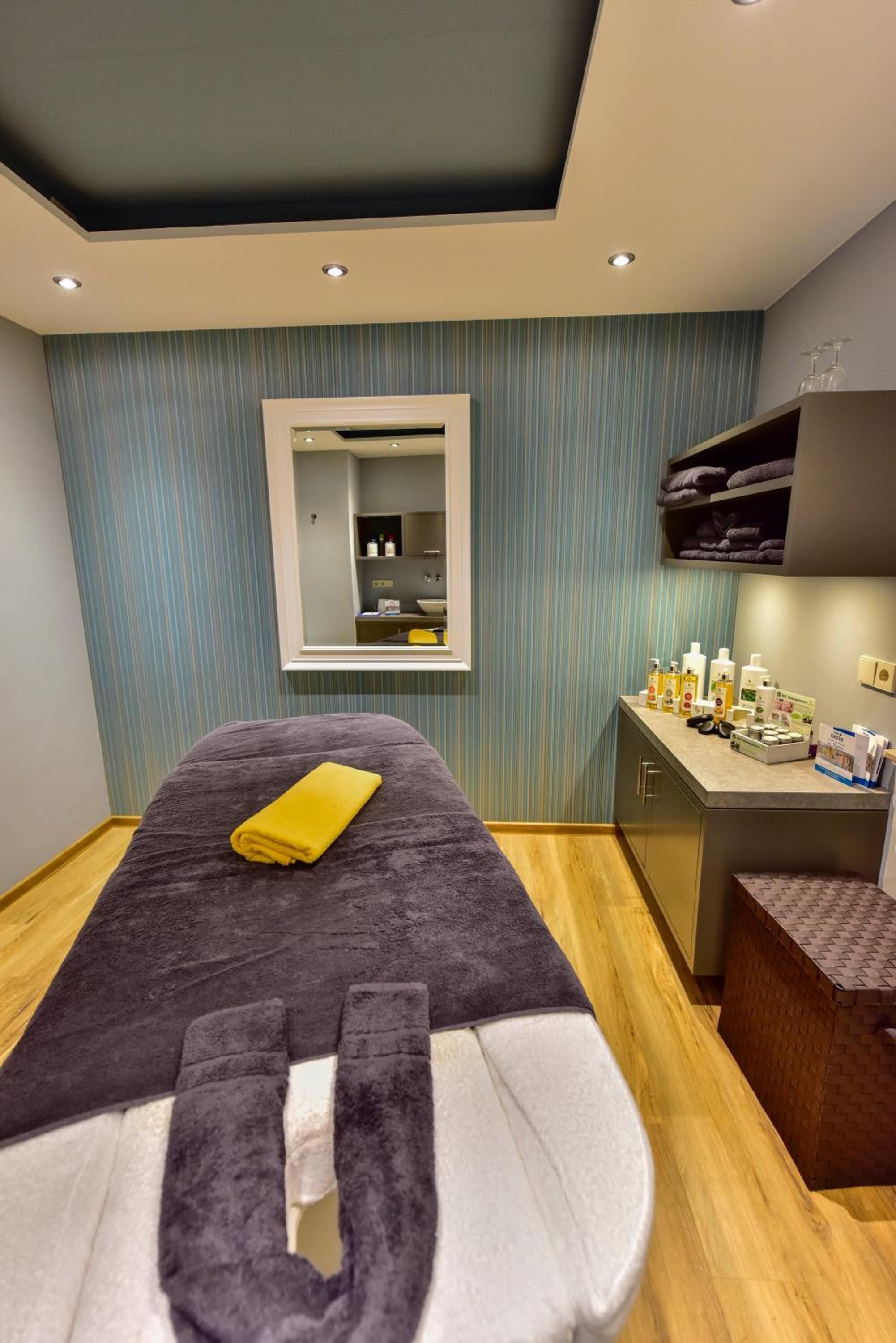 sauna, hot stone massages, deep-tissue massages, 2 treatment rooms