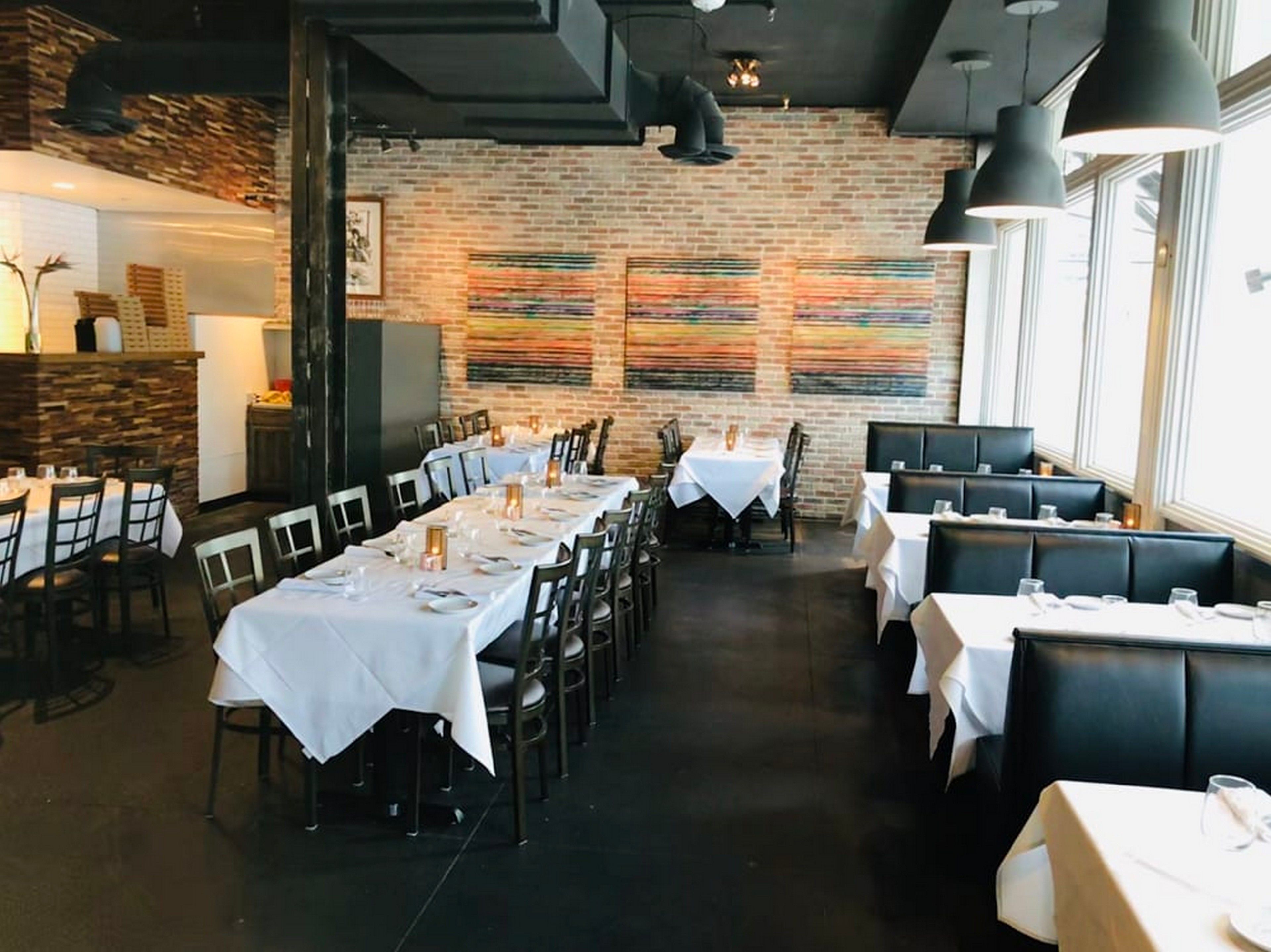 4 restaurants, dinner served, american cuisine