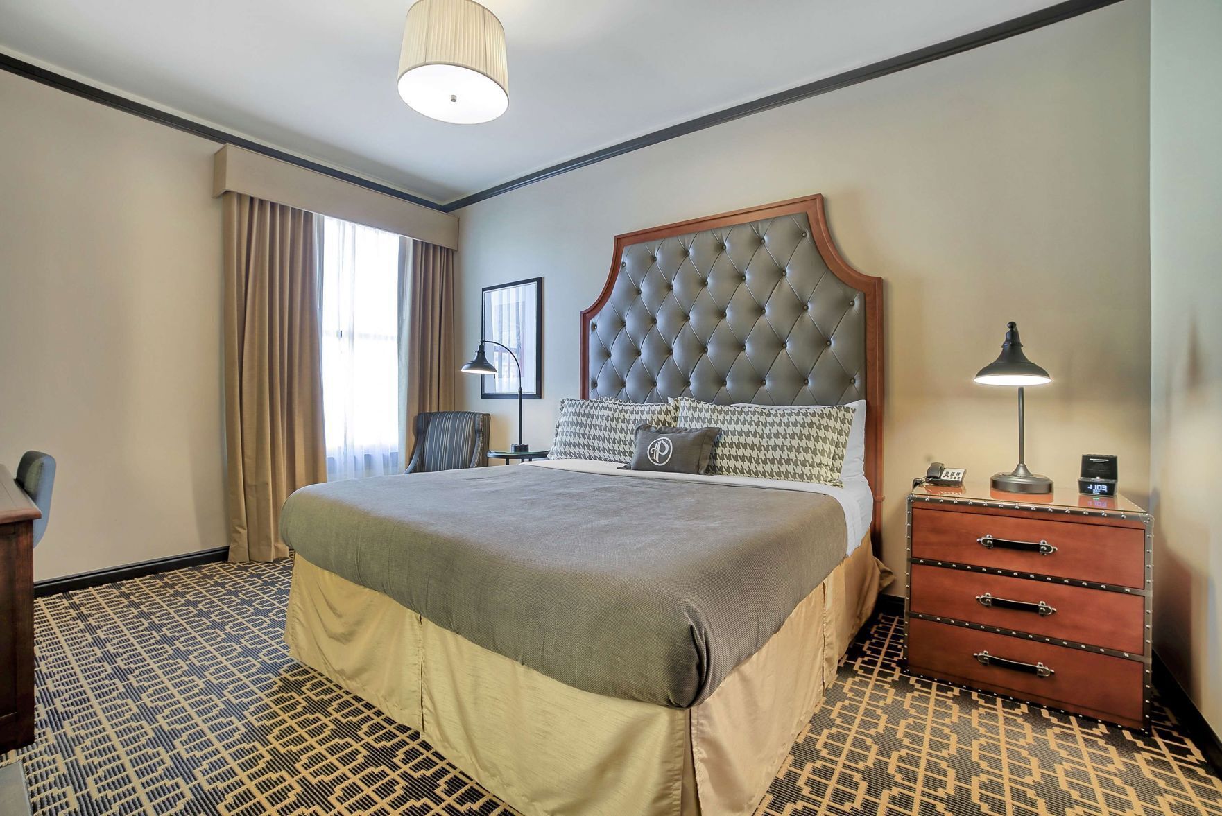 Premium bedding, down comforters, in-room safe, individually decorated