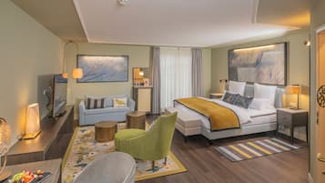 Double Room Living | 1 bedroom, hypo-allergenic bedding, minibar, in-room safe