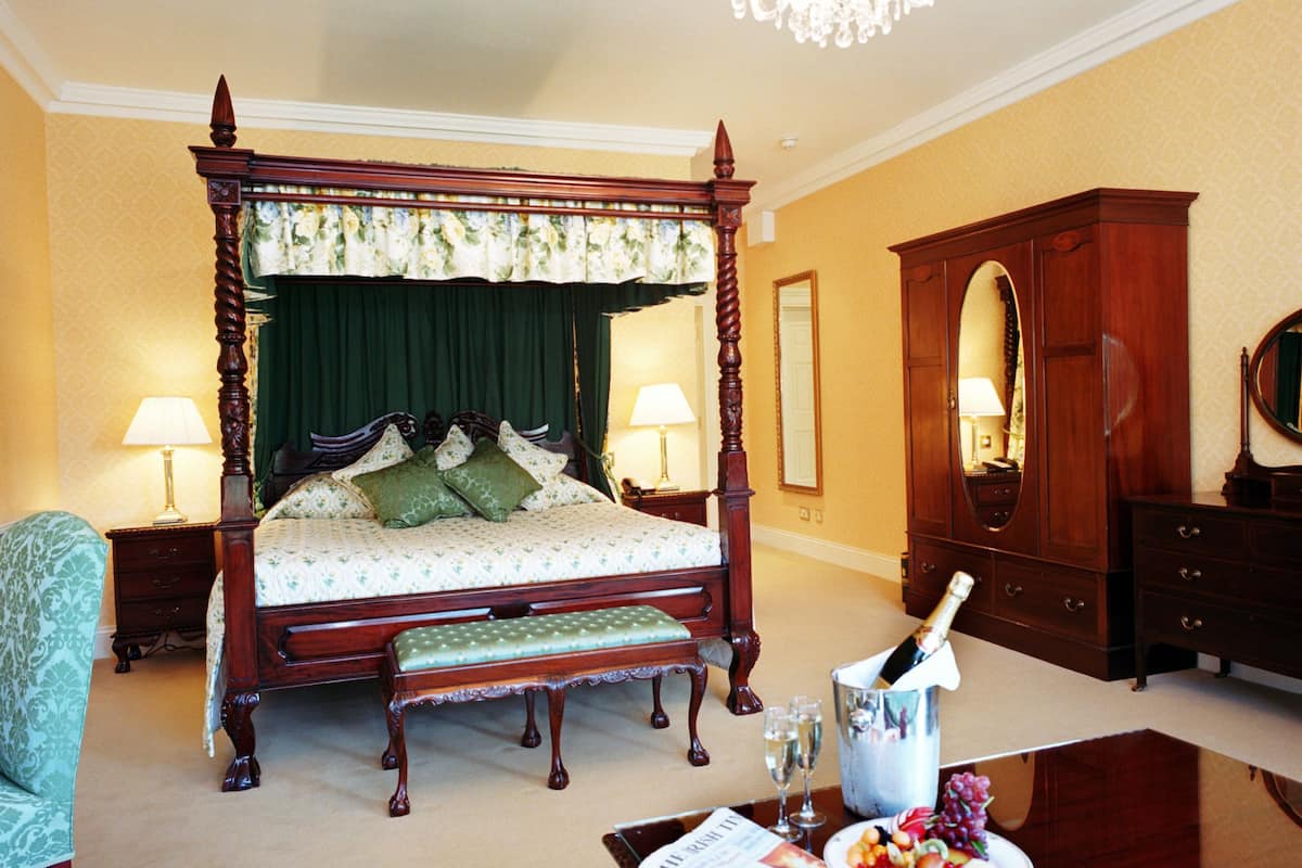 individually decorated, individually furnished, desk, iron/ironing board