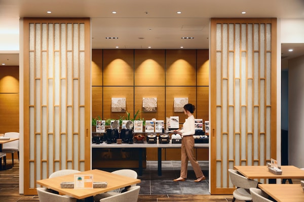 Frokostbuffé hver dag (JPY 2500 per person)