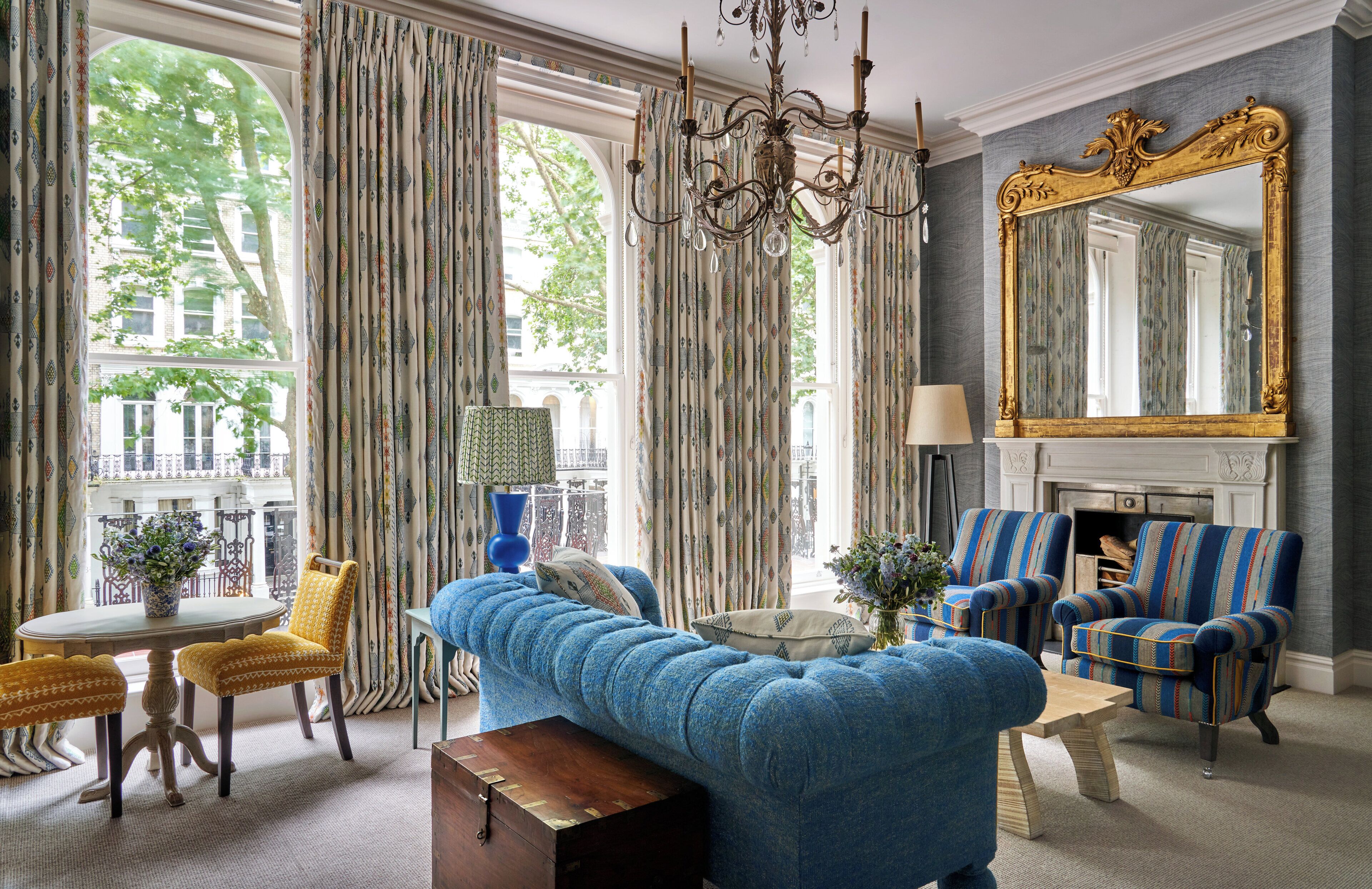 이탈리아 프레떼 시트, 고급 침구, 미니바, 객실 내 금고