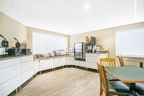 Petit déjeuner continental compris tous les jours
