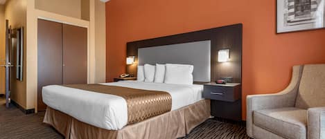 Standard Room, 1 King Bed, Non Smoking, Refrigerator