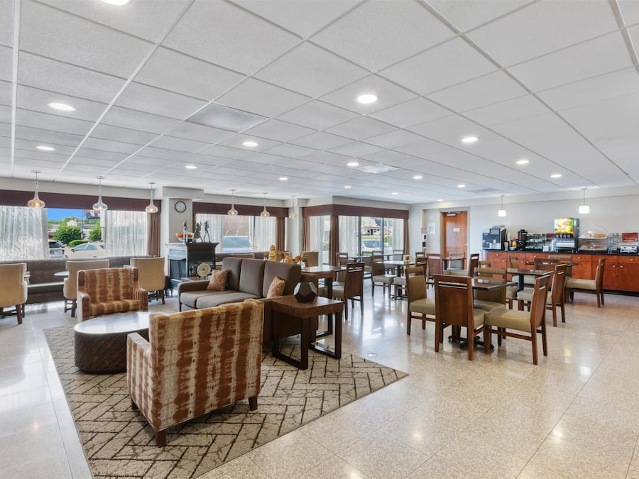 Inbegriffenes großes Frühstück