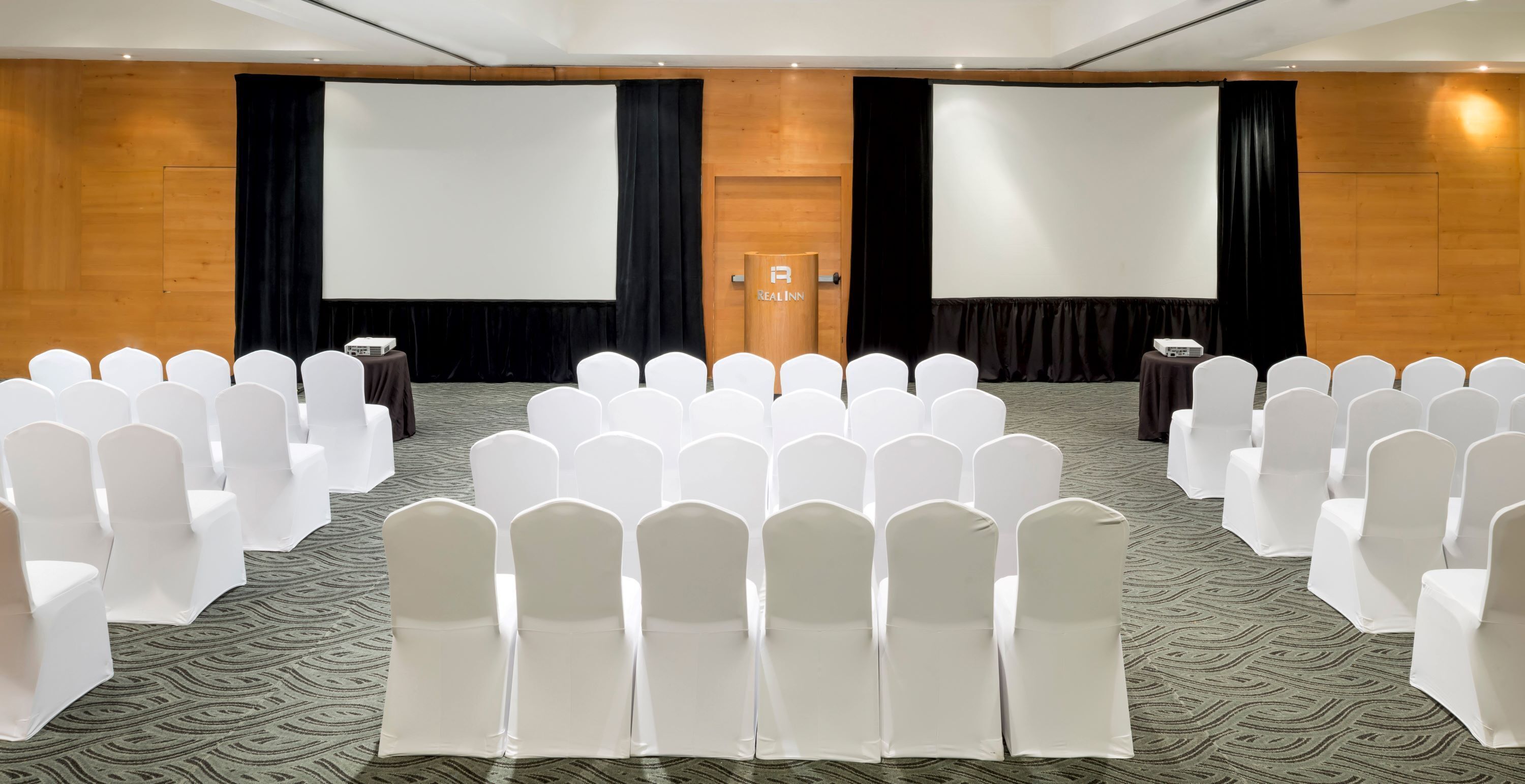 Foto - Real Inn Perinorte