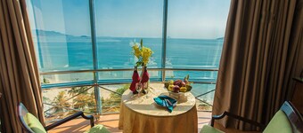 Yasaka Saigon Nha Trang Hotel