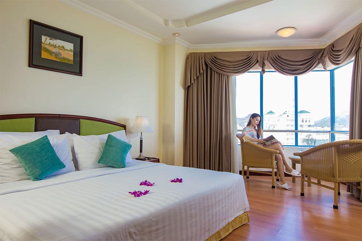 Ocean view Yasaka Suite