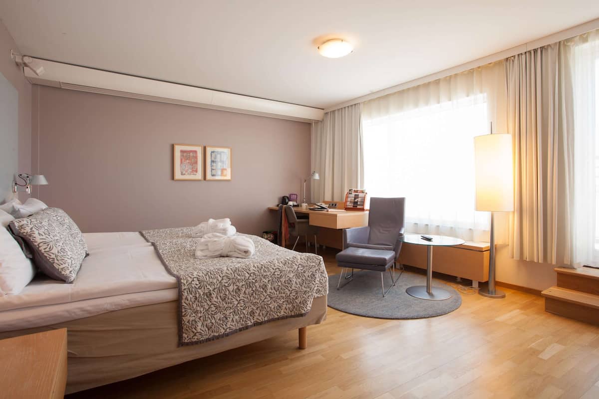 desk, iron/ironing board, free wifi, bed sheets