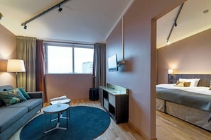 Desk, iron/ironing board, free WiFi, bed sheets