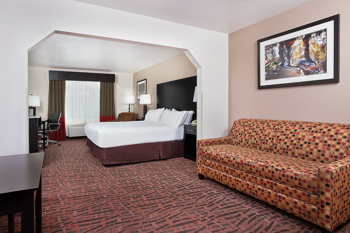 Suite, 1 King-Bett und Schlafsofa