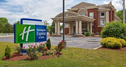 Holiday Inn Express Hotel & Suites Murphy, an IHG Hotel