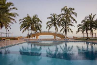 Reef Yucatan Hotel and Convention Center All Inclusive