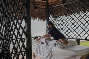 علاجات السبا