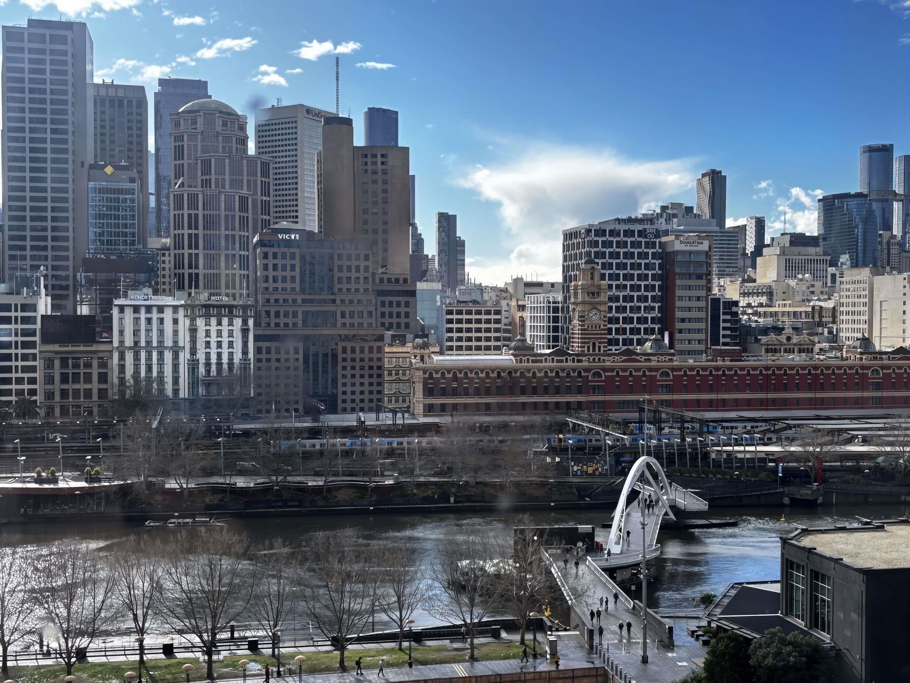 Photo - Mercure Melbourne Southbank