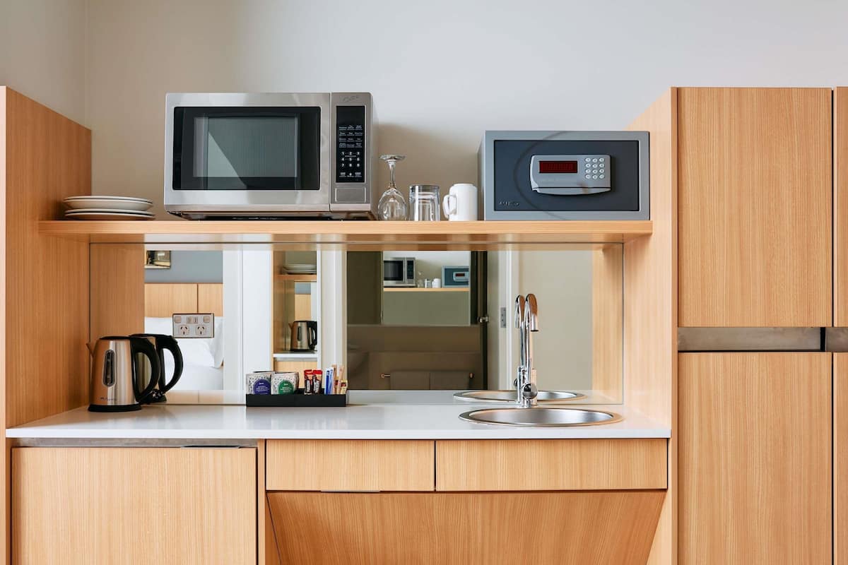 In-room safe, desk, blackout drapes, soundproofing