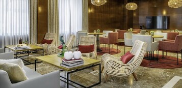 Sala de estar en el lobby