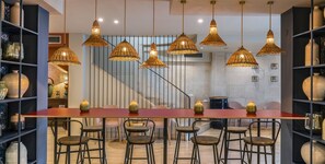Bar (in der Unterkunft)