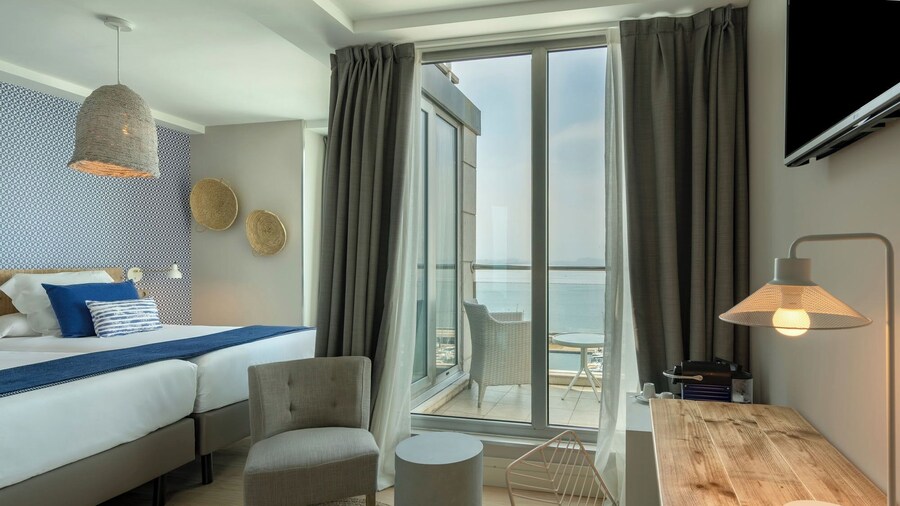 Hotel Vincci Puertochico