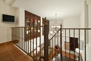 1 bedroom, premium bedding, down comforters, minibar
