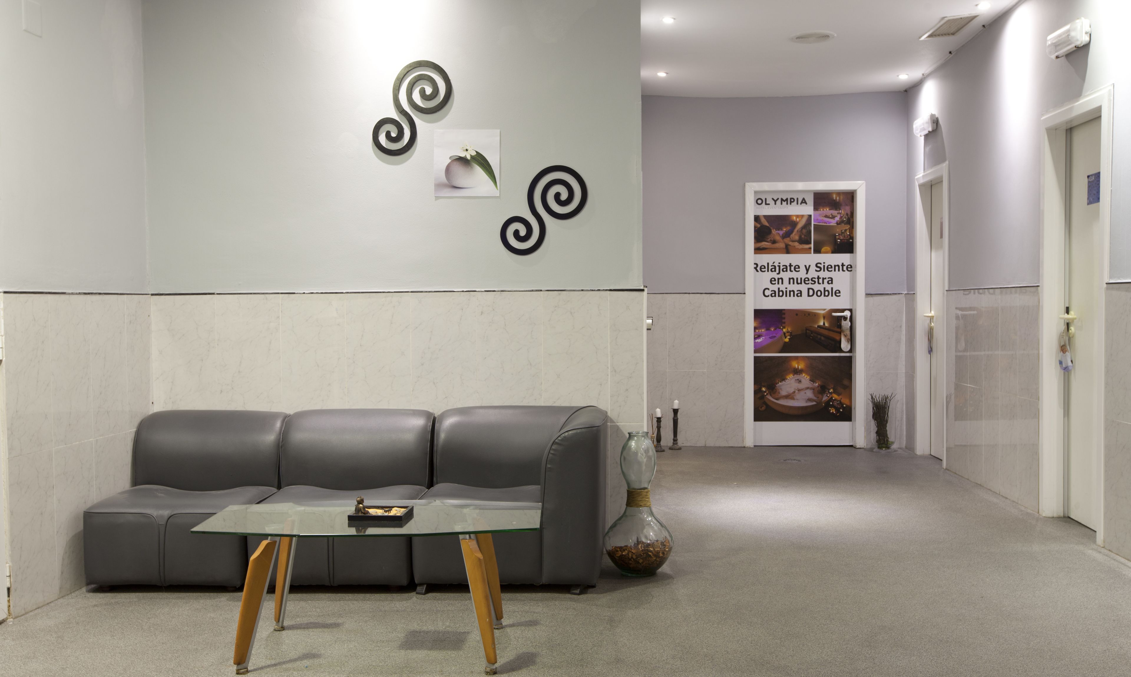 couples treatment room(s), sauna, hot tub, turkish bath/hammam