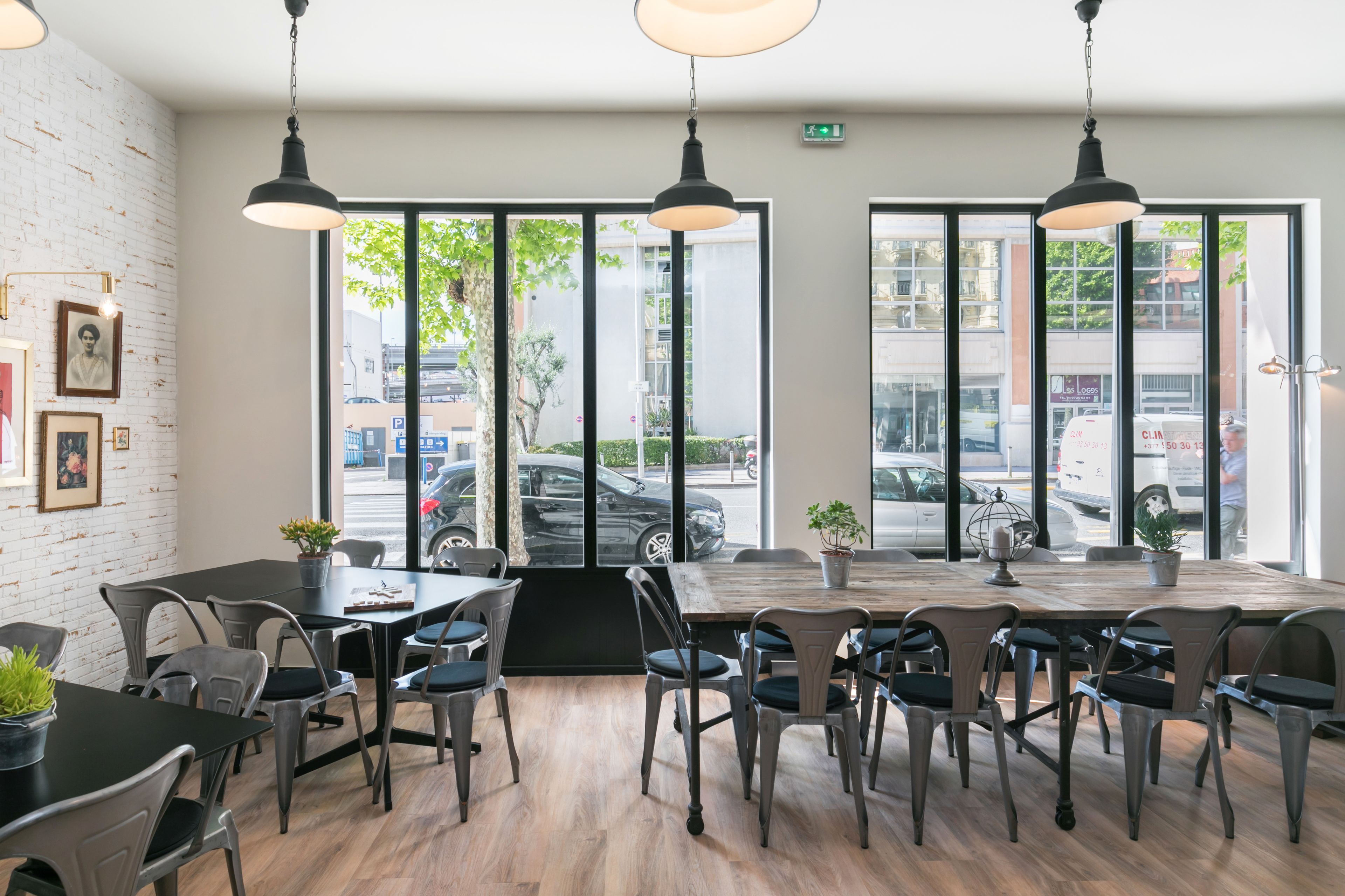 daily buffet breakfast (eur 17 per person)