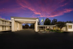 Fachada del alojamiento