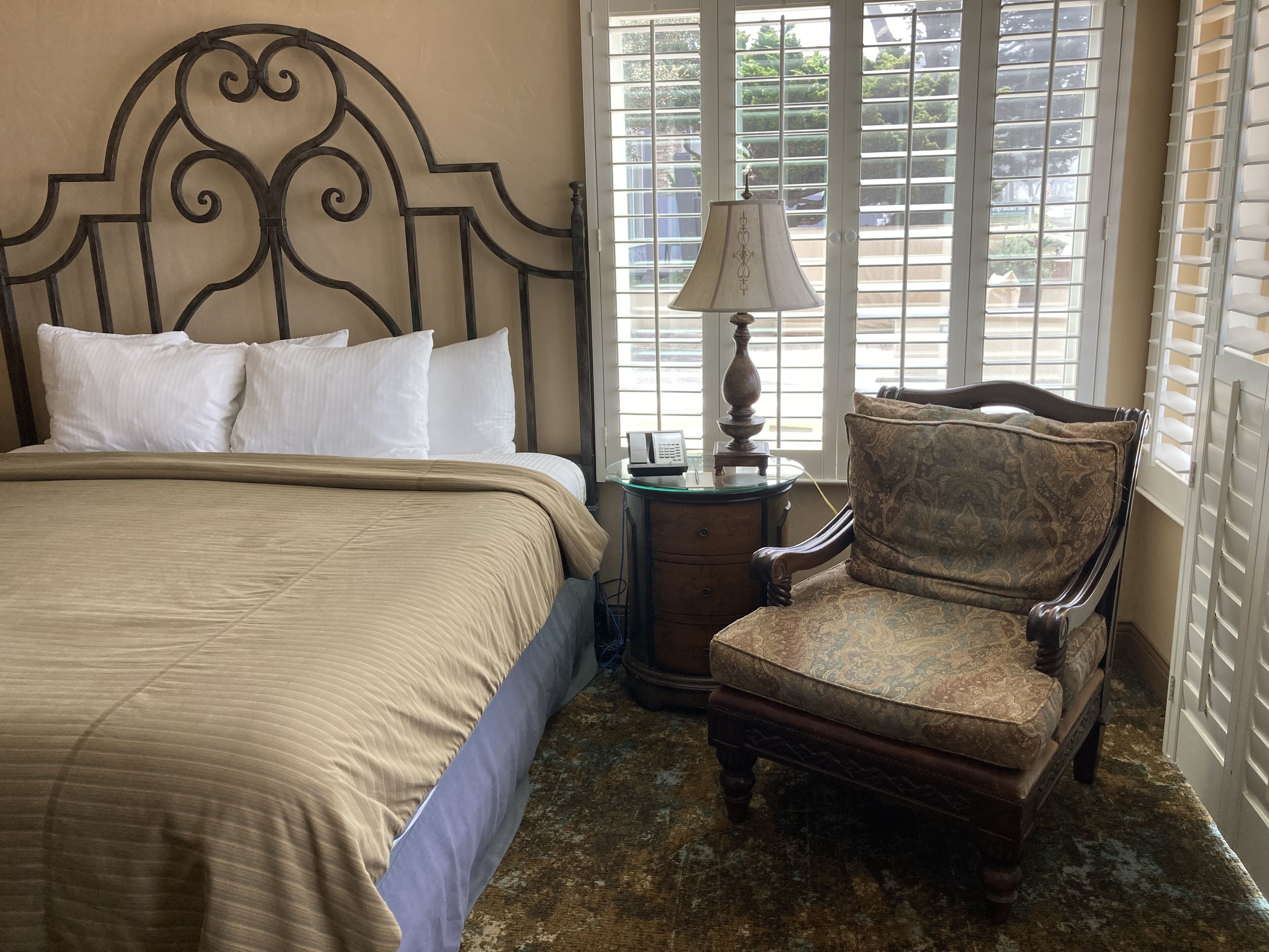 ocean view/patio | premium bedding, pillow-top beds, desk, laptop workspace