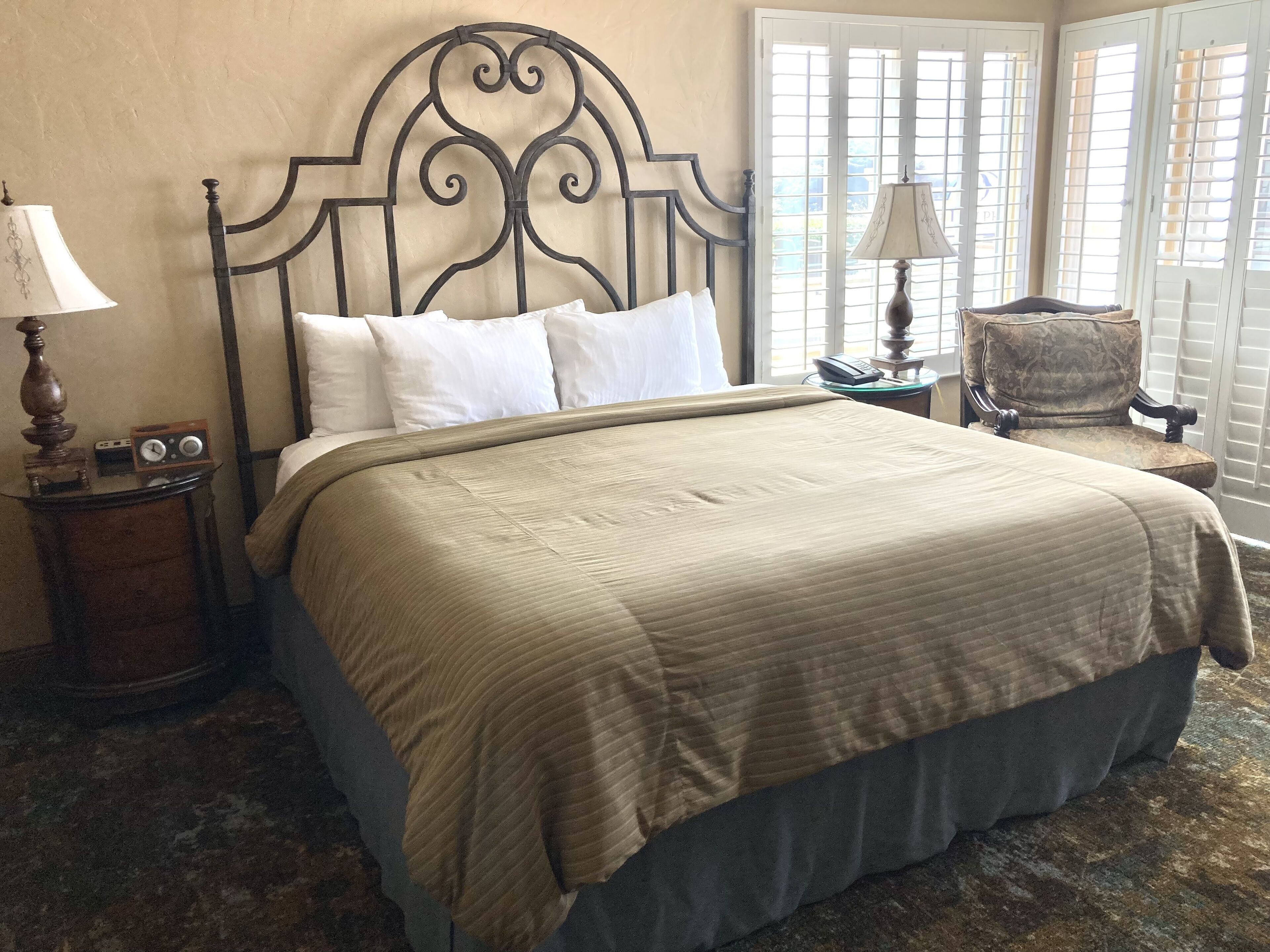 ocean view/patio | premium bedding, pillow-top beds, desk, laptop workspace