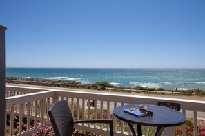 Room, 1 King Bed, Patio, Ocean View | Balcony