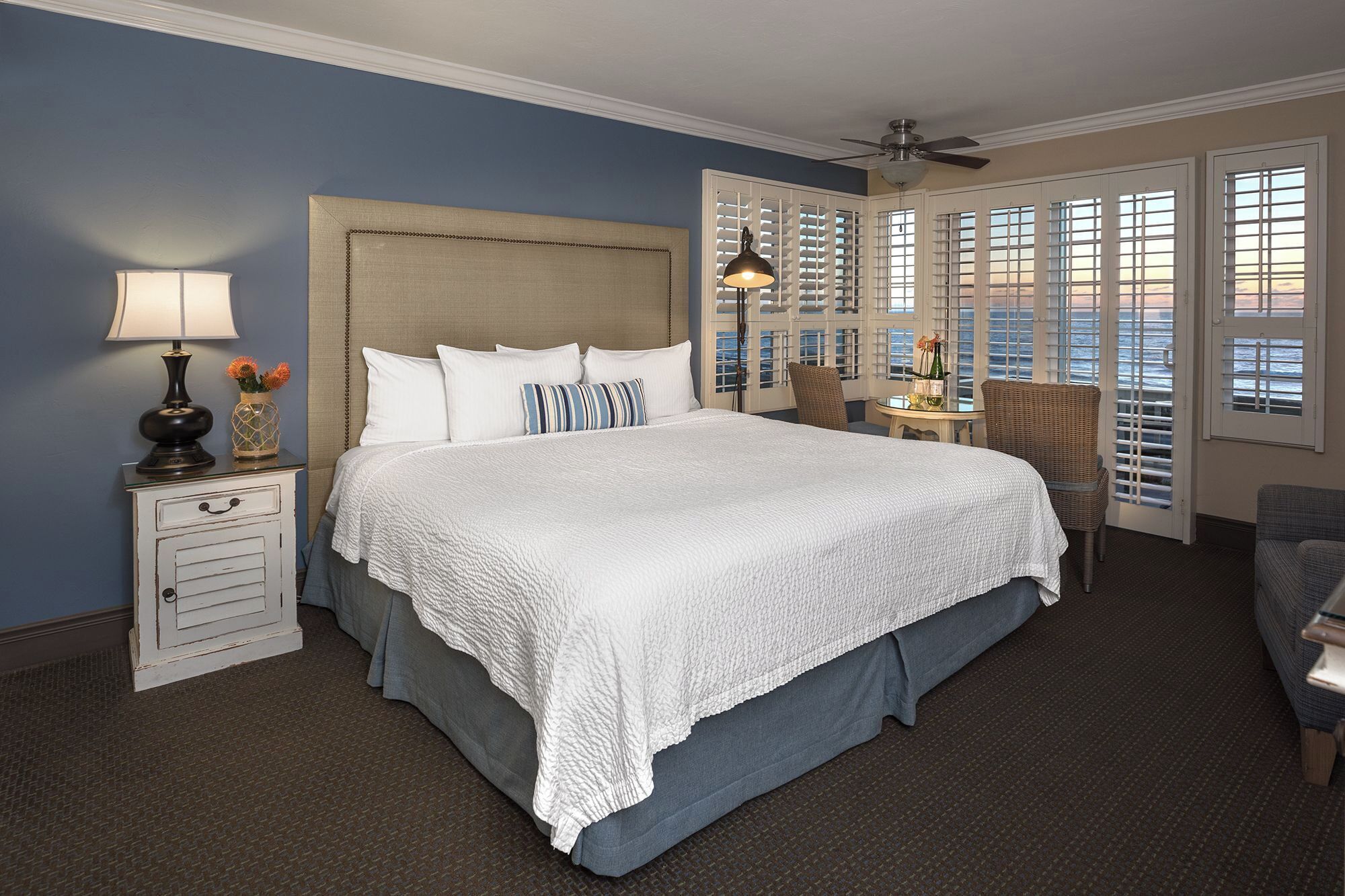 Premium bedding, iron/ironing board, free WiFi, bed sheets