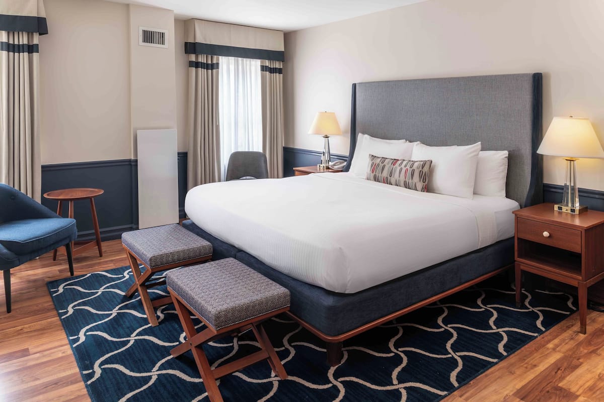 Deluxe Room, 1 King Bed with Sofa bed | Premium bedding, desk, blackout drapes, iron/ironing board