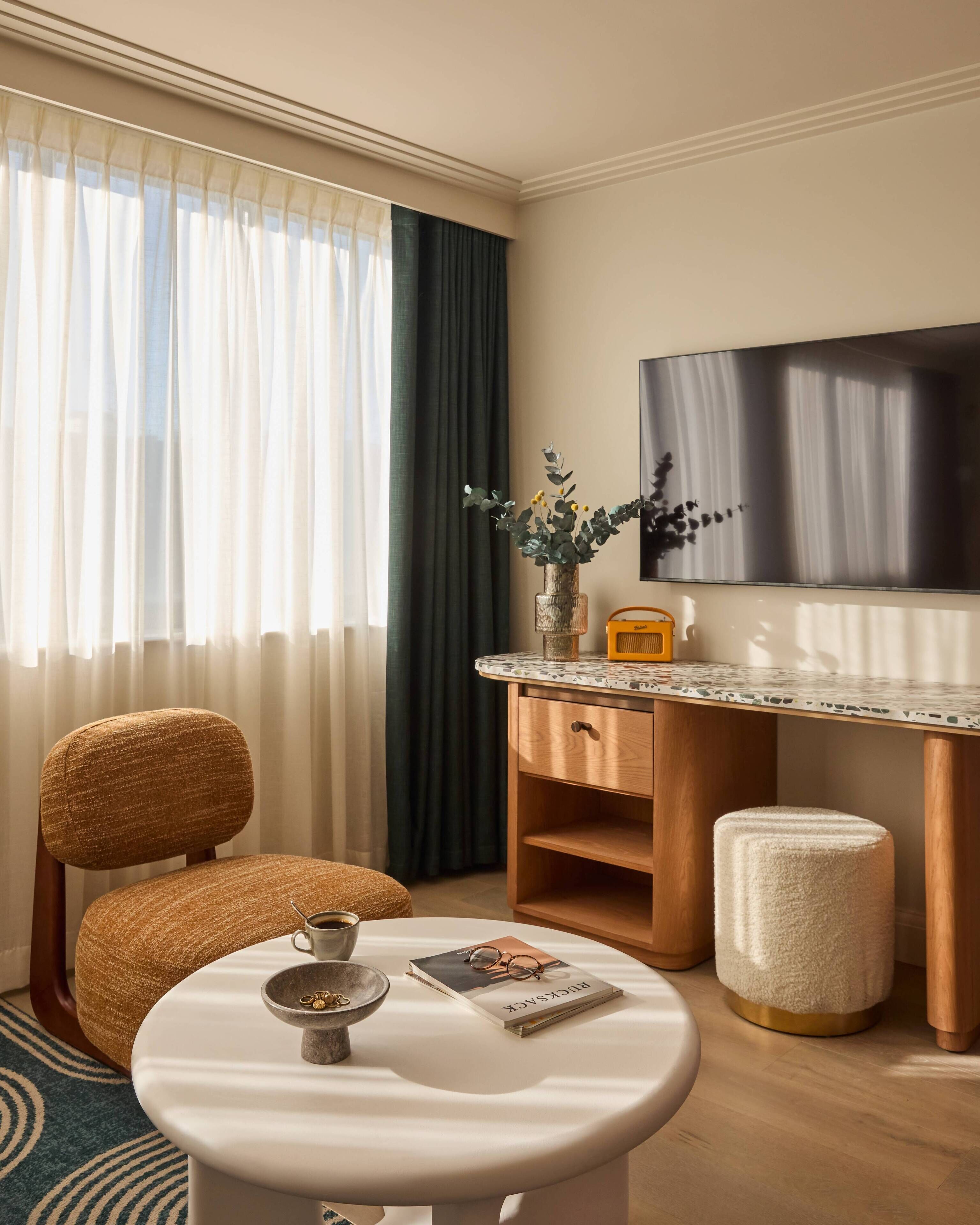 Photo - Hotel Indigo London K West Shepherd's Bush by IHG