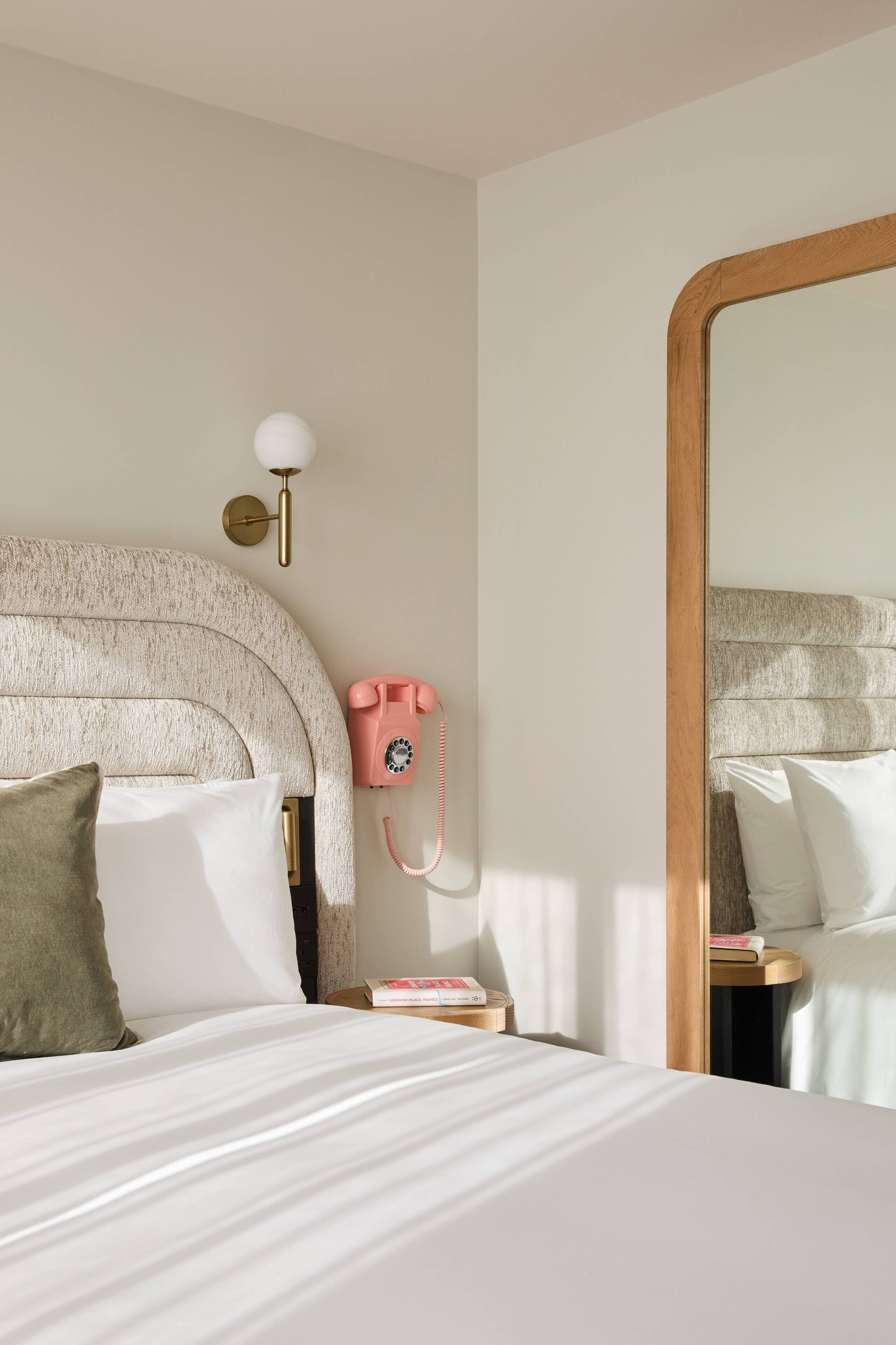 Photo - Hotel Indigo London K West Shepherd's Bush by IHG