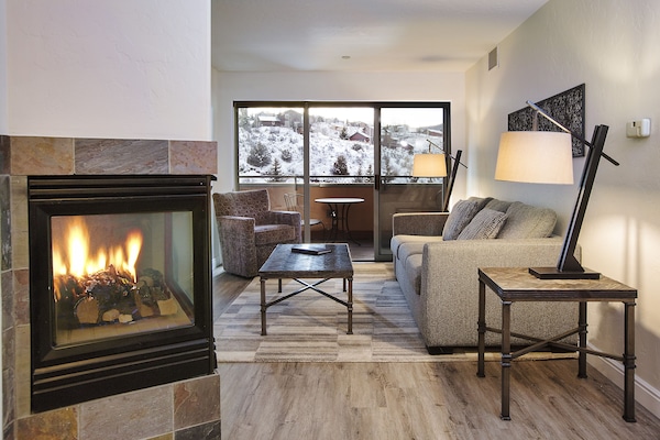 Suite, 2 Bedrooms | Living area | TV