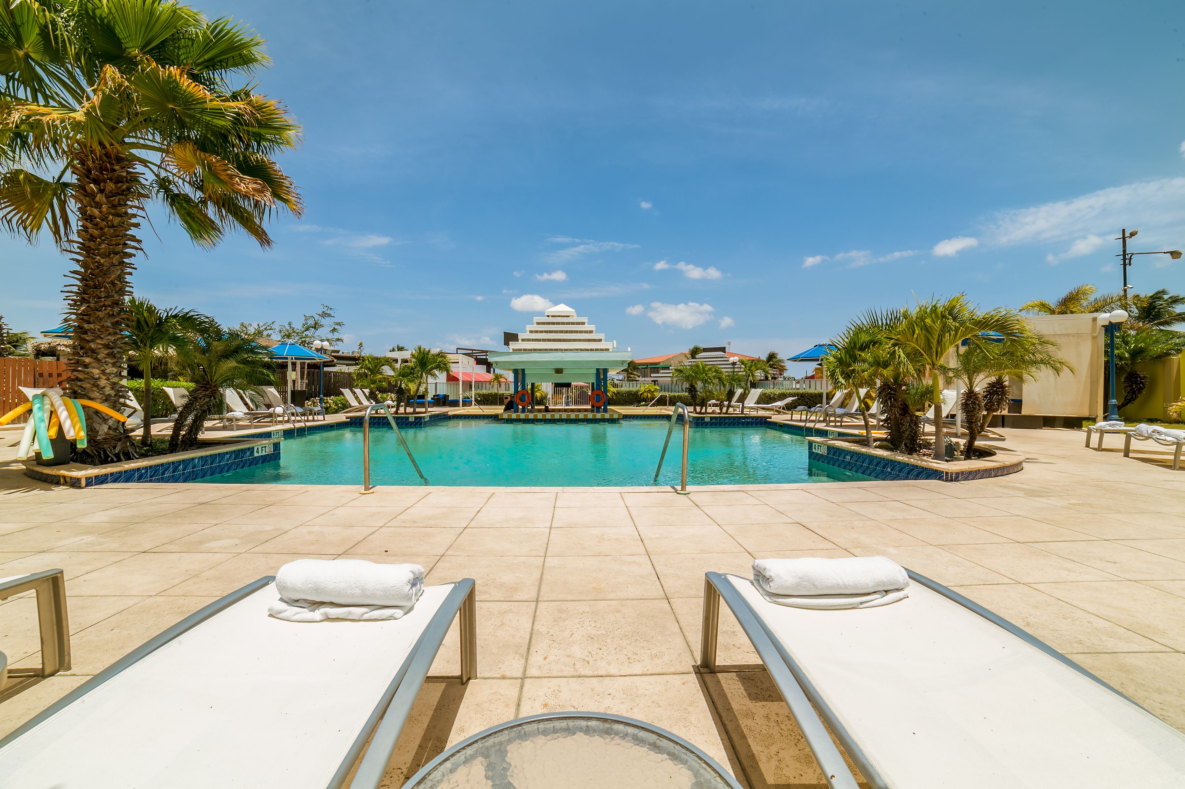 Brickell Bay Beach Club - Adults Only