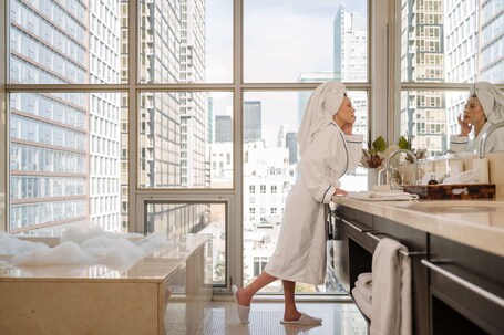 Soho Hotel Toronto - Image 7