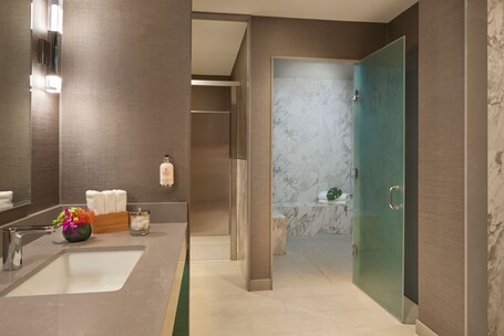Soho Hotel Toronto - Image 25