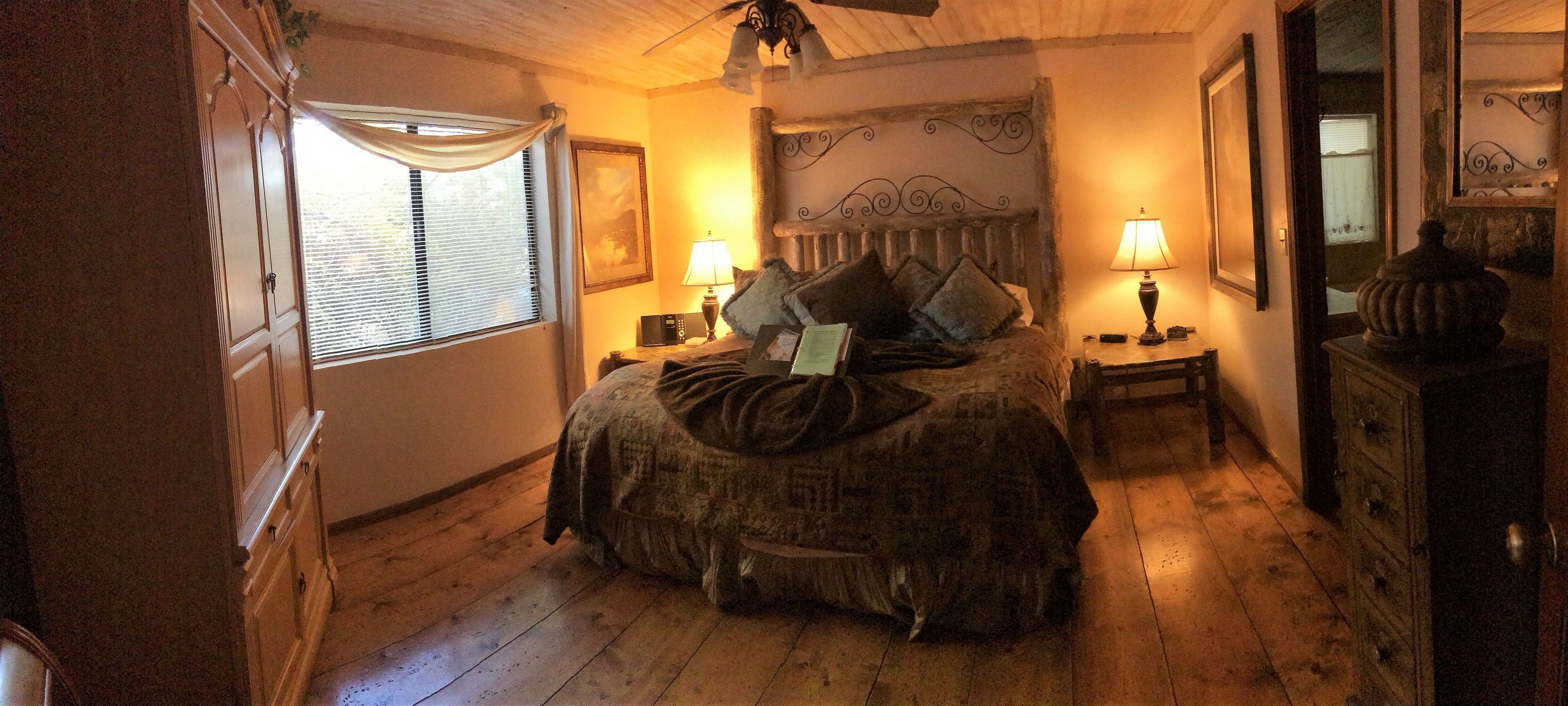 sedona suite | premium bedding, individually decorated, individually furnished