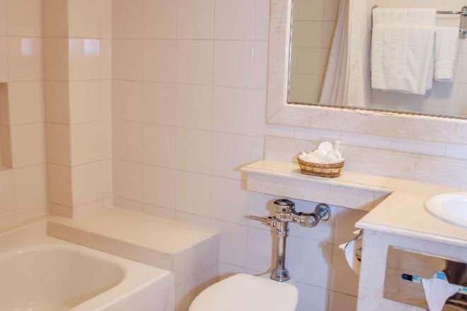 Phòng tắm | Vòi sen/bồn tắm kết hợp, đồ dùng nhà tắm thân thiện với môi trường 