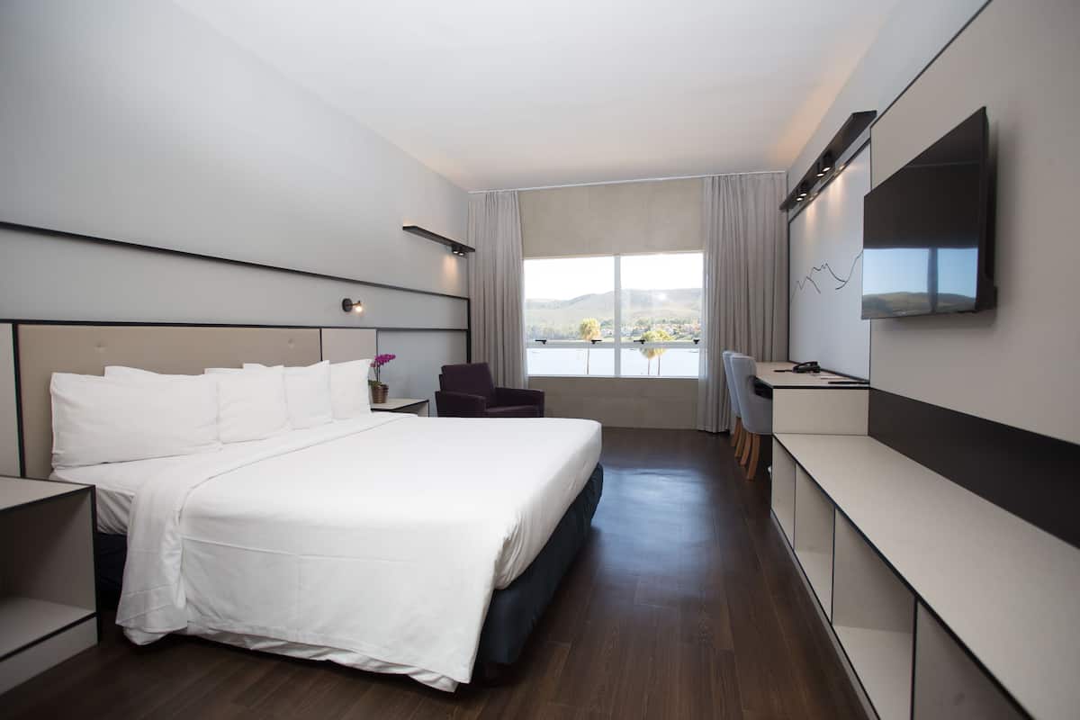 Super Luxury Double Bed | 미니바, 객실 내 금고, 책상, 노트북 작업 공간