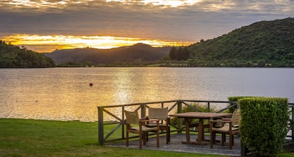 VR Rotorua Lake Resort