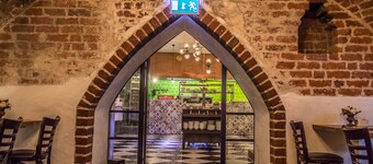 Mayfair Hotel Tunneln