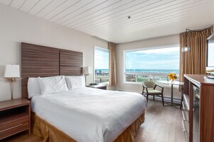 Classic Room, 1 King Bed, Ocean View, Beachfront | Blackout drapes, iron/ironing board, cribs/infant beds, rollaway beds