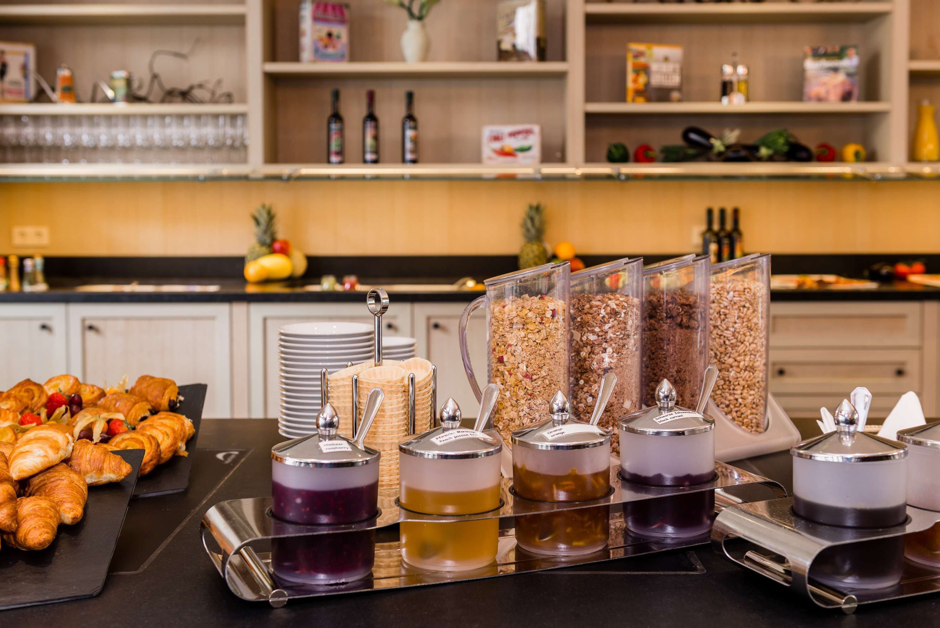 daily buffet breakfast (eur 29 per person)