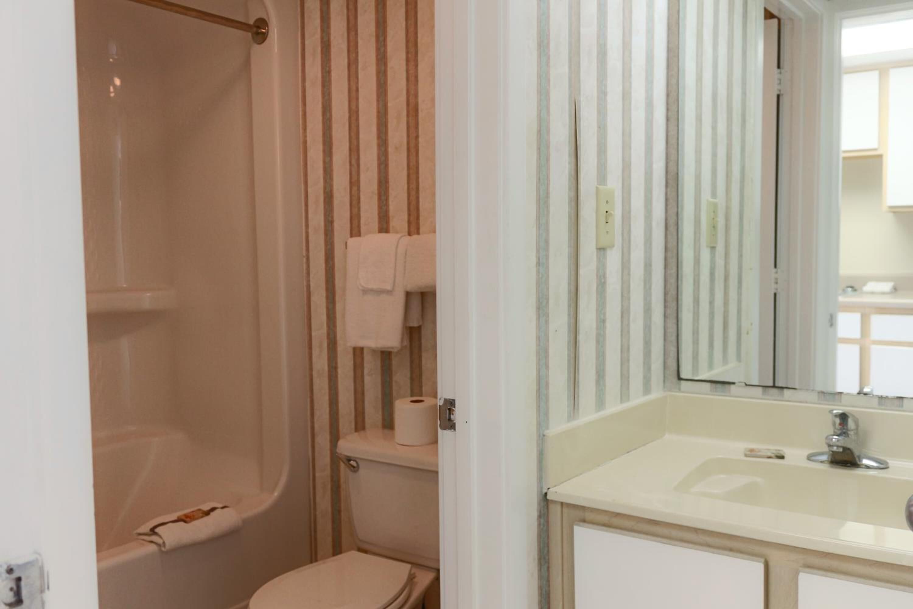 Photo - Sea Dip Oceanfront