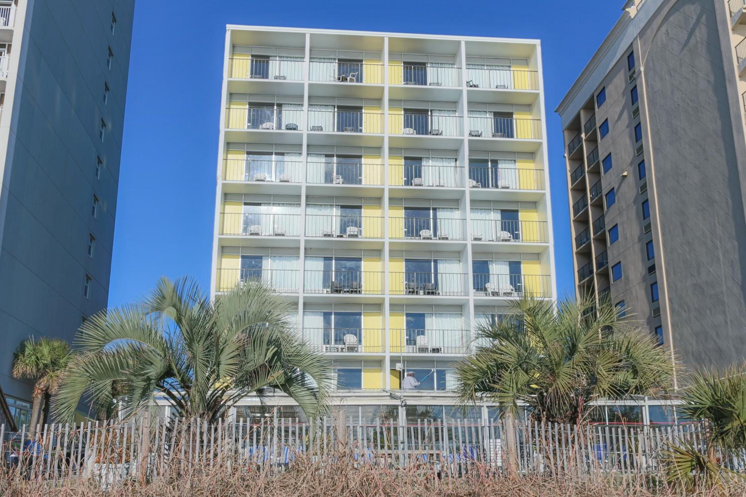 Photo - Sea Dip Oceanfront