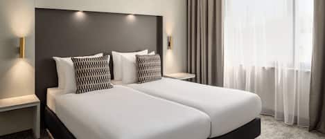 Junior Suite | In-room safe, desk, soundproofing, cribs (free)