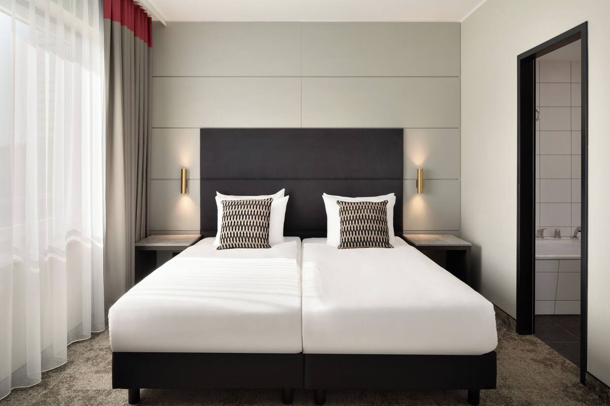 In-room safe, desk, soundproofing, free cots/infant beds